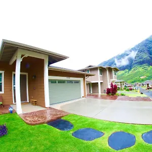  Holiday home New 4 Bedroom With Ocean And Gorgeous Mountain Views In The Gated Community Of Mauna Olu